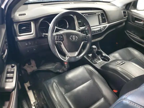 5TDDZRFH4HS376346 2017 TOYOTA HIGHLANDER - Image 8