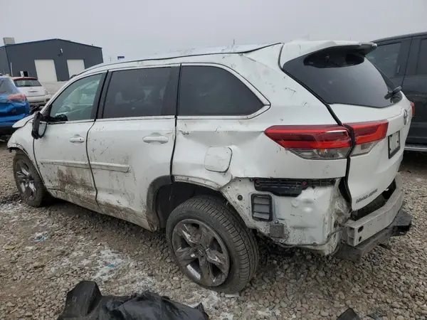 5TDDZRFH4HS420281 2017 TOYOTA HIGHLANDER - Image 2
