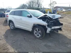 5TDDZRFH4HS431930 2017 TOYOTA HIGHLANDER
