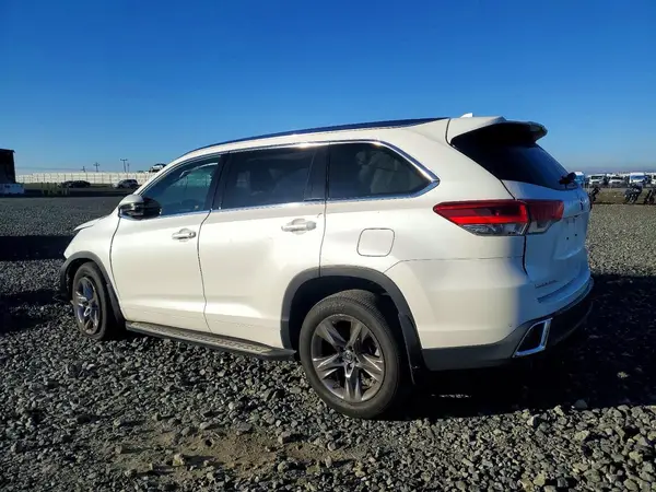 5TDDZRFH4HS447190 2017 TOYOTA HIGHLANDER - Image 2