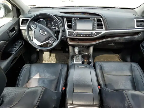 5TDDZRFH4HS449506 2017 TOYOTA HIGHLANDER - Image 8