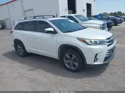 5TDDZRFH4HS452678 2017 TOYOTA HIGHLANDER