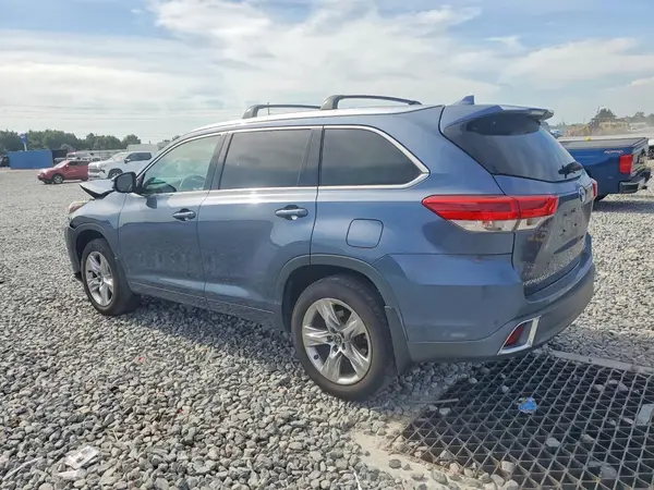 5TDDZRFH4HS453121 2017 TOYOTA HIGHLANDER - Image 2