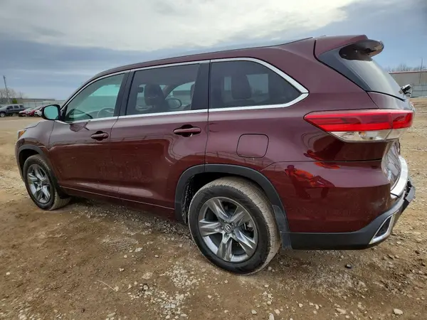 5TDDZRFH4JS834120 2018 TOYOTA HIGHLANDER - Image 2