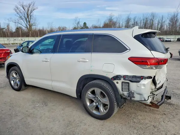 5TDDZRFH4JS865836 2018 TOYOTA HIGHLANDER - Image 2
