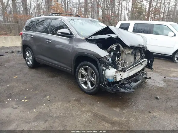 5TDDZRFH4JS873242 2018 TOYOTA HIGHLANDER