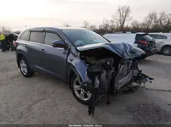 5TDDZRFH4JS875105 2018 TOYOTA HIGHLANDER