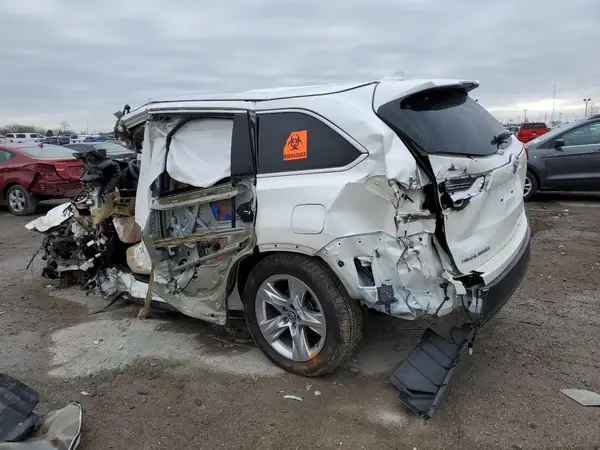 5TDDZRFH4JS911259 2018 TOYOTA HIGHLANDER - Image 2