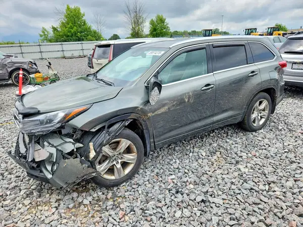 5TDDZRFH4KS922117 2019 TOYOTA HIGHLANDER - Image 1