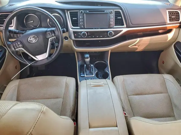 5TDDZRFH4KS934039 2019 TOYOTA HIGHLANDER - Image 8