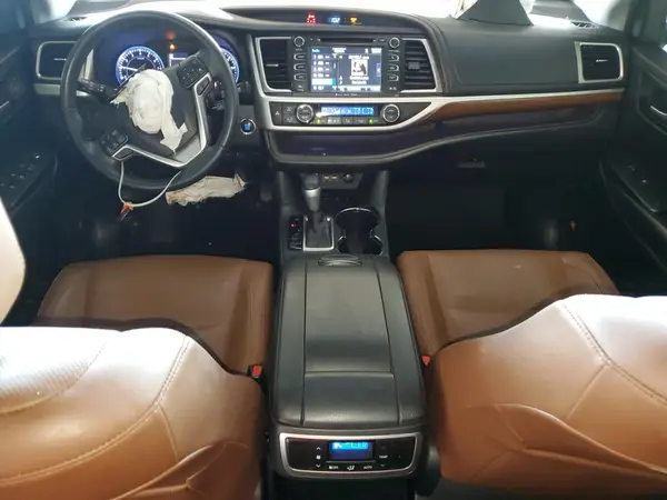 5TDDZRFH4KS947471 2019 TOYOTA HIGHLANDER - Image 8