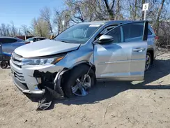 5TDDZRFH4KS976999 2019 TOYOTA HIGHLANDER