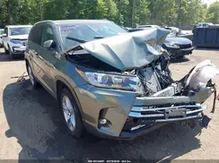 5TDDZRFH4KS978963 2019 TOYOTA HIGHLANDER