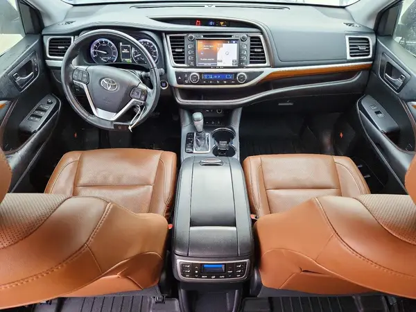 5TDDZRFH4KS980342 2019 TOYOTA HIGHLANDER - Image 8