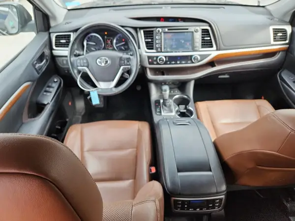 5TDDZRFH4KS990207 2019 TOYOTA HIGHLANDER - Image 8