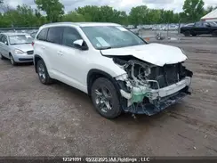 5TDDZRFH5HS356879 2017 TOYOTA HIGHLANDER