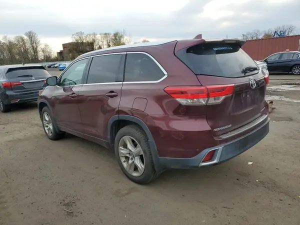 5TDDZRFH5HS390269 2017 TOYOTA HIGHLANDER - Image 2