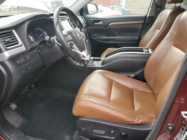 5TDDZRFH5HS390269 2017 TOYOTA HIGHLANDER - Image 8
