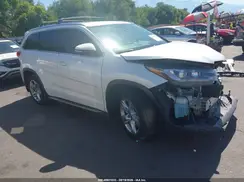 5TDDZRFH5HS444475 2017 TOYOTA HIGHLANDER