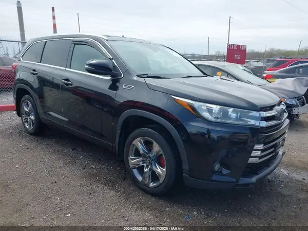 5TDDZRFH5HS456593 2017 TOYOTA HIGHLANDER - Image 1