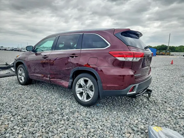 5TDDZRFH5HS473894 2017 TOYOTA HIGHLANDER - Image 2