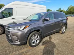 5TDDZRFH5JS488353 2018 TOYOTA HIGHLANDER