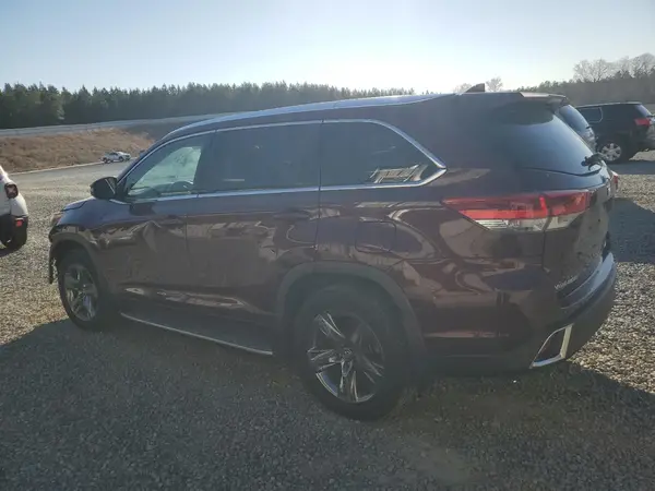 5TDDZRFH5JS494332 2018 TOYOTA HIGHLANDER - Image 2