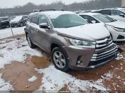 5TDDZRFH5JS803250 2018 TOYOTA HIGHLANDER