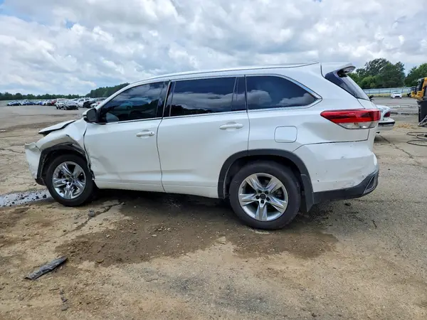 5TDDZRFH5JS805841 2018 TOYOTA HIGHLANDER - Image 2