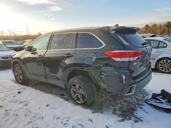 5TDDZRFH5JS808500 2018 TOYOTA HIGHLANDER - Image 2