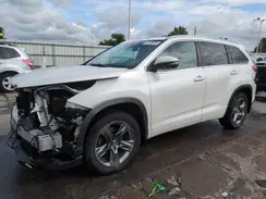 5TDDZRFH5JS830030 2018 TOYOTA HIGHLANDER