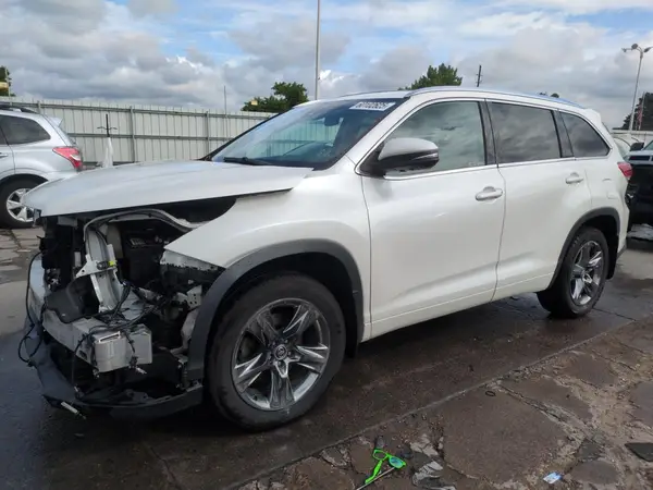 5TDDZRFH5JS830030 2018 TOYOTA HIGHLANDER - Image 1