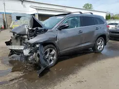 5TDDZRFH5JS847006 2018 TOYOTA HIGHLANDER