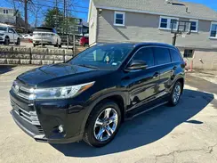 5TDDZRFH5JS894388 2018 TOYOTA HIGHLANDER