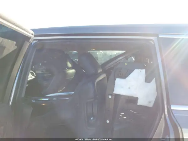 5TDDZRFH5JS897629 2018 TOYOTA HIGHLANDER - Image 8