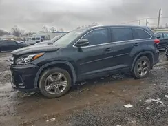 5TDDZRFH5JS898554 2018 TOYOTA HIGHLANDER