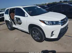 5TDDZRFH5KS714540 2019 TOYOTA HIGHLANDER