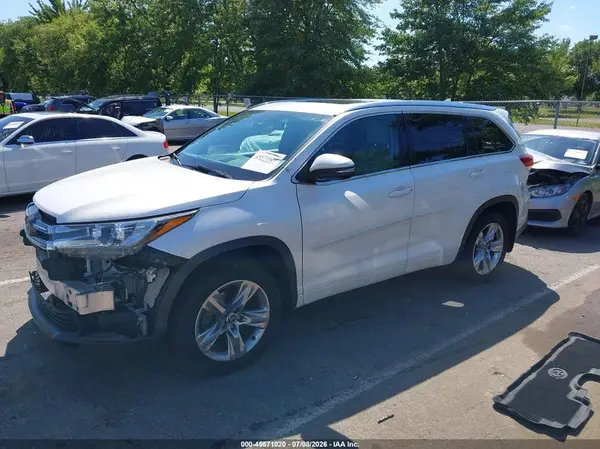 5TDDZRFH5KS720516 2019 TOYOTA HIGHLANDER - Image 2