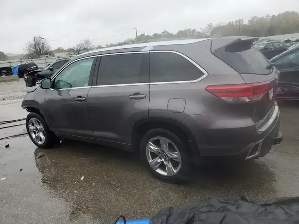 5TDDZRFH5KS725439 2019 TOYOTA HIGHLANDER - Image 2