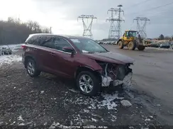 5TDDZRFH5KS915838 2019 TOYOTA HIGHLANDER