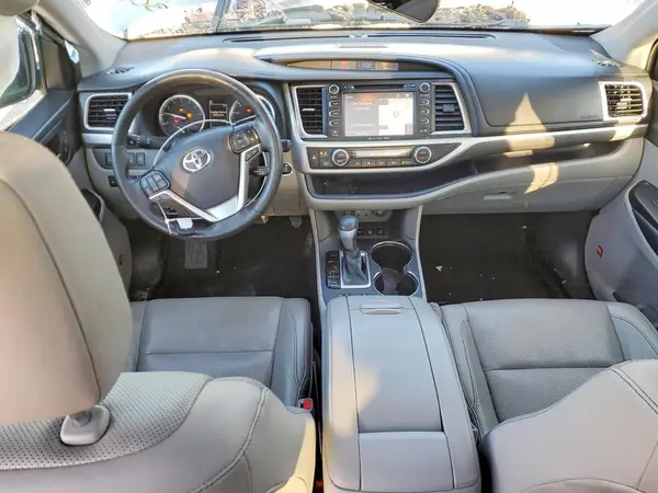 5TDDZRFH5KS938309 2019 TOYOTA HIGHLANDER - Image 8