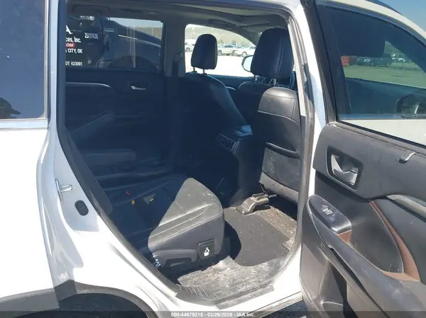5TDDZRFH5KS948211 2019 TOYOTA HIGHLANDER - Image 8