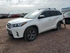 5TDDZRFH5KS975053 2019 TOYOTA HIGHLANDER