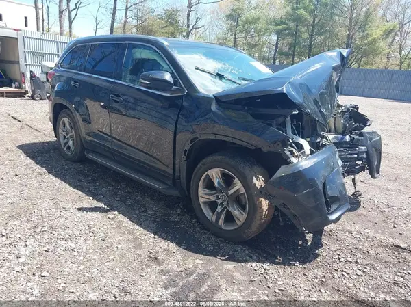 5TDDZRFH5KS995397 2019 TOYOTA HIGHLANDER - Image 1