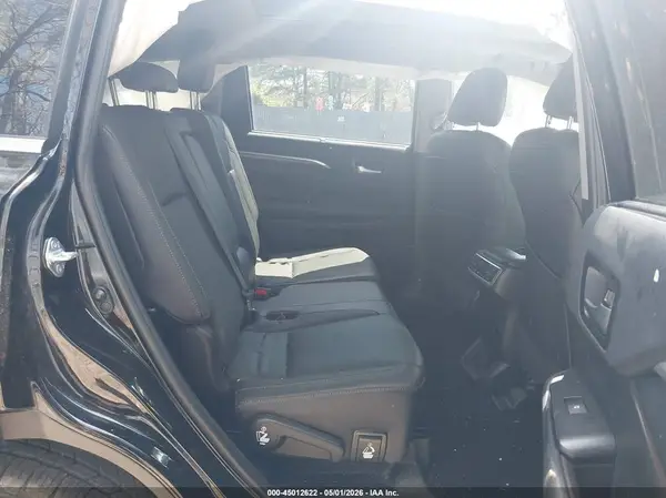 5TDDZRFH5KS995397 2019 TOYOTA HIGHLANDER - Image 8