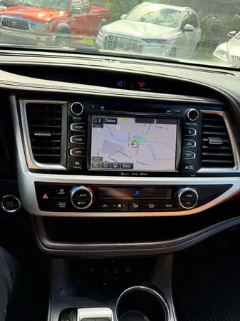 5TDDZRFH5KS996078 2019 TOYOTA HIGHLANDER - Image 8