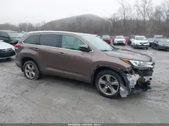 5TDDZRFH6HS371732 2017 TOYOTA HIGHLANDER