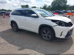 5TDDZRFH6HS410898 2017 TOYOTA HIGHLANDER
