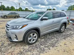 5TDDZRFH6HS422128 2017 TOYOTA HIGHLANDER