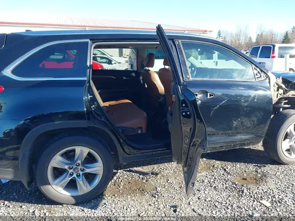 5TDDZRFH6HS429032 2017 TOYOTA HIGHLANDER - Image 8